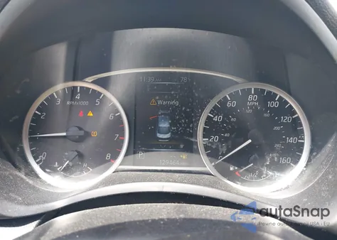 2018 Nissan Sentra S z USA, uszkodzony, nr VIN 3N1AB7AP7JY346737